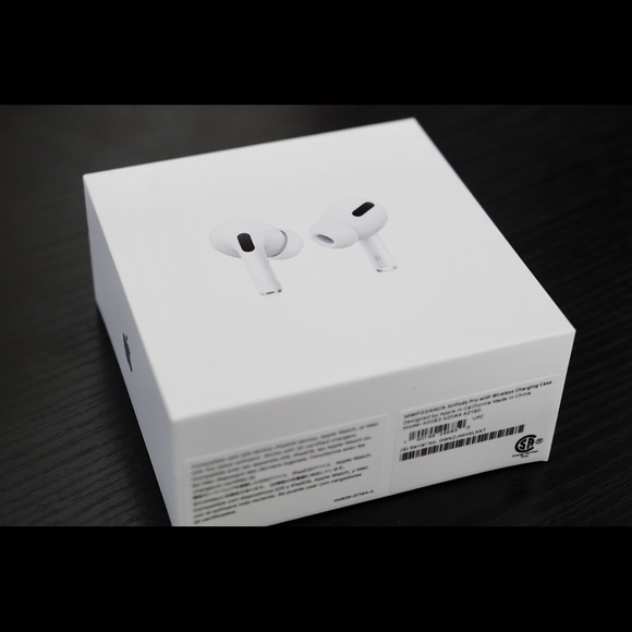Apple AirPod Pro - Picture 1 of 4
